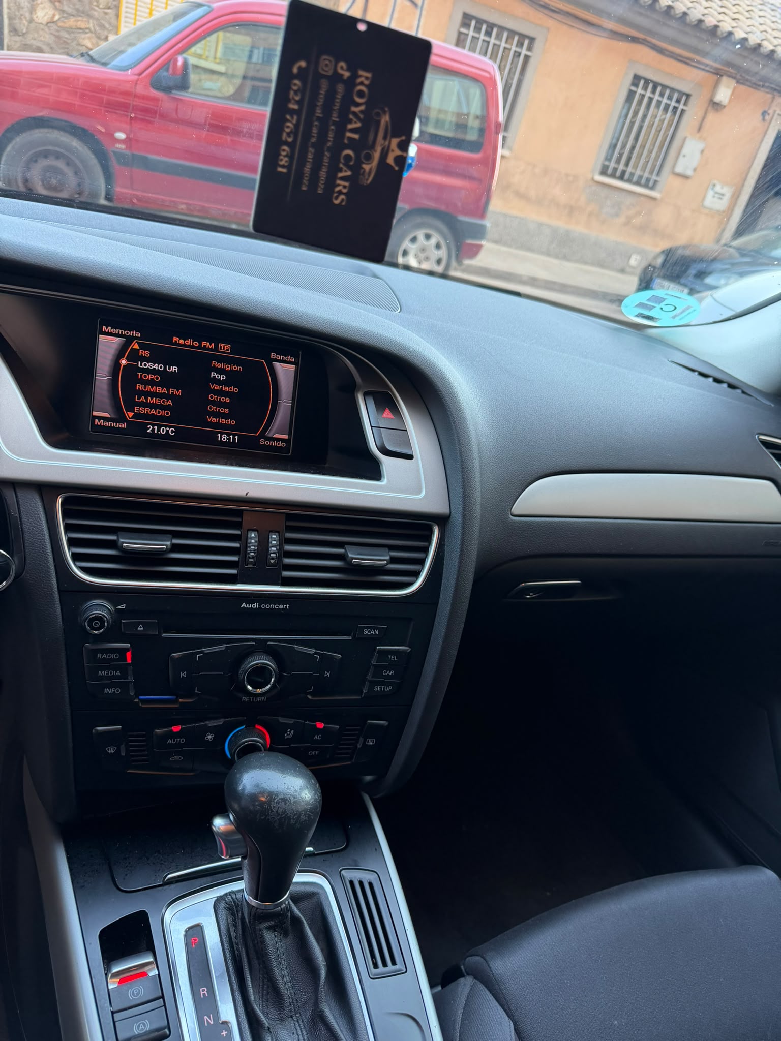 Audi A4 foto 5