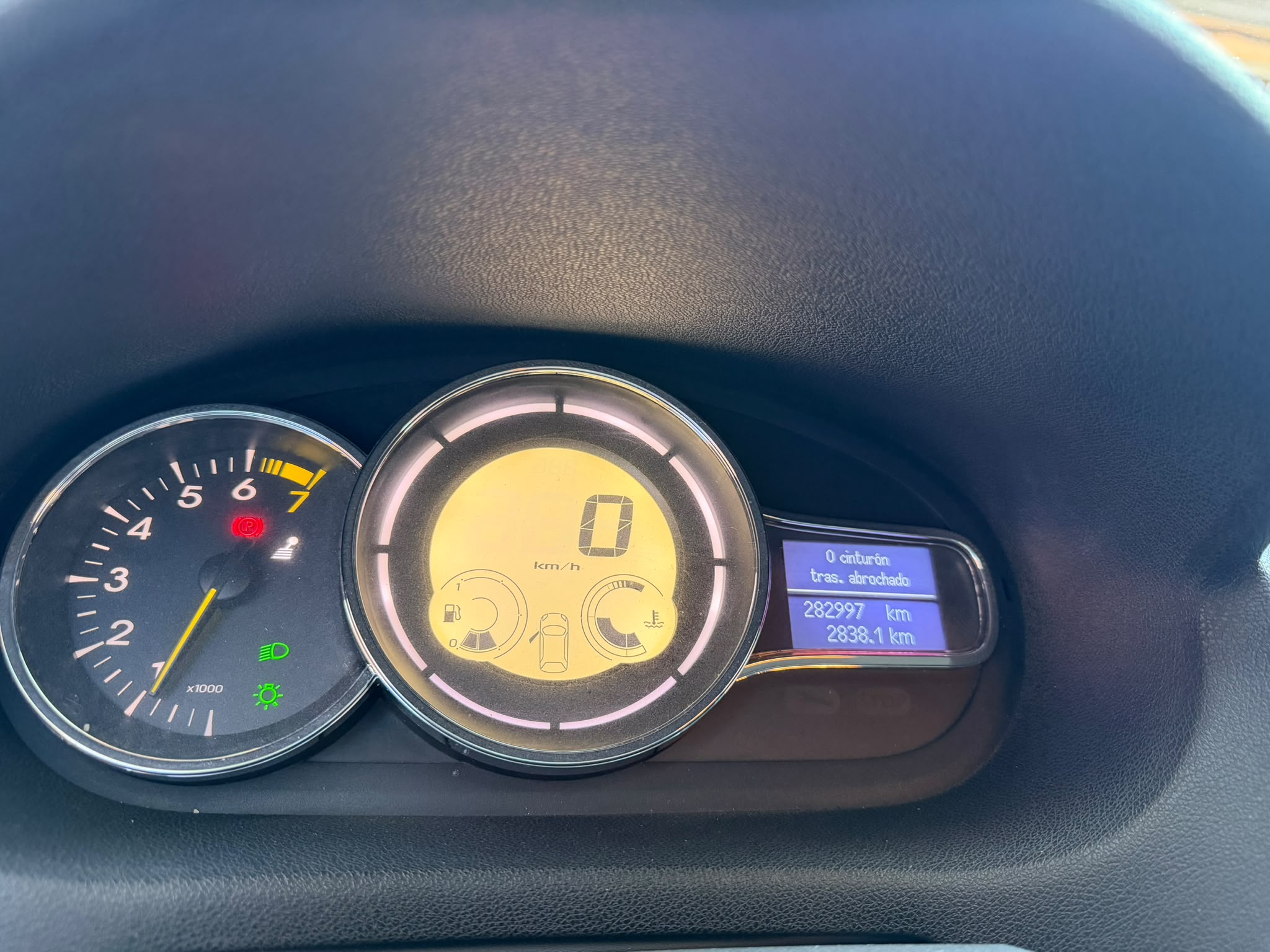 RENAULT MEGANE foto 4