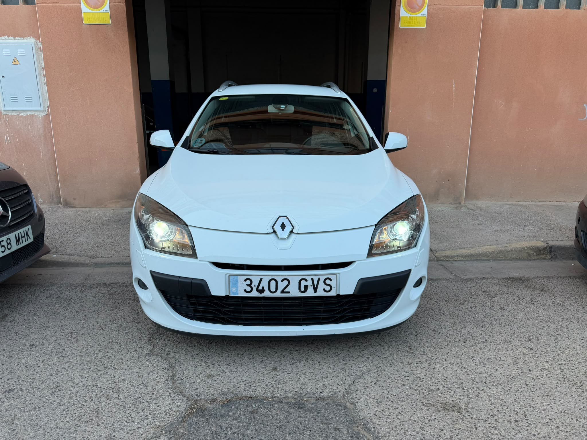 RENAULT MEGANE